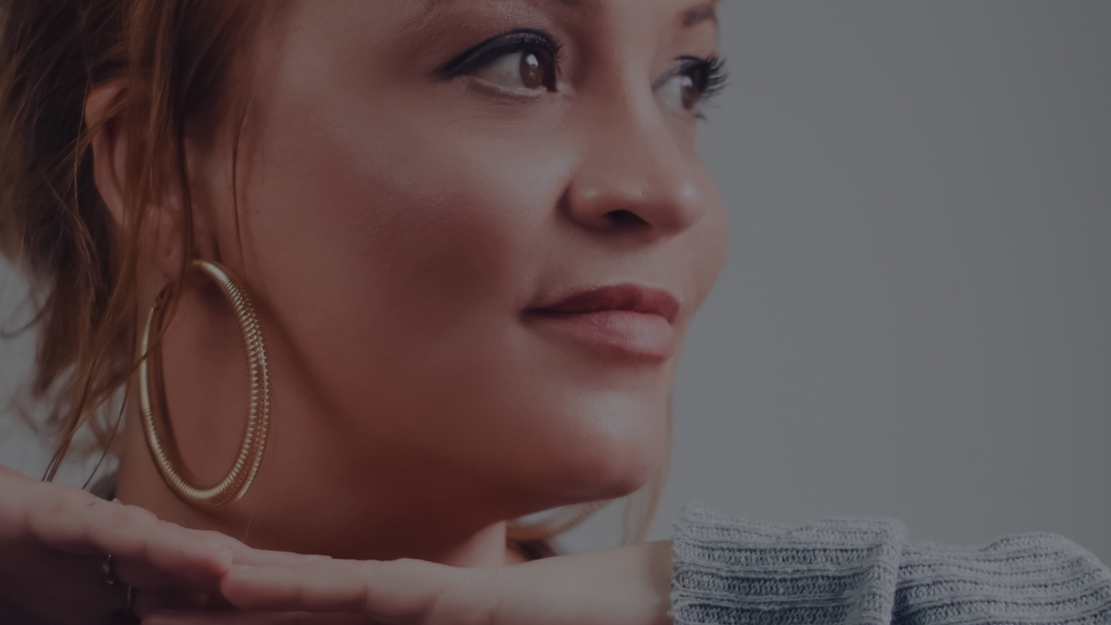 Estela Fragoso: Transformando Vidas com o Baralho Cigano e o Tarot